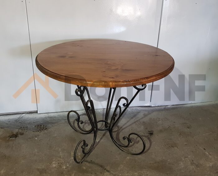 Стол кованый круглый 0.9 м.