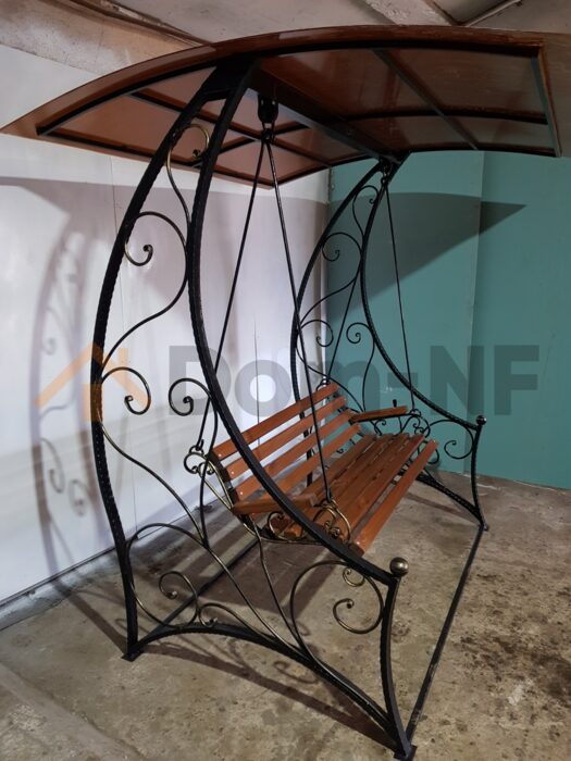 Садовые качели кованые, с шарами